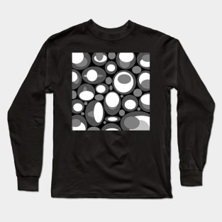 grey background eggs Long Sleeve T-Shirt